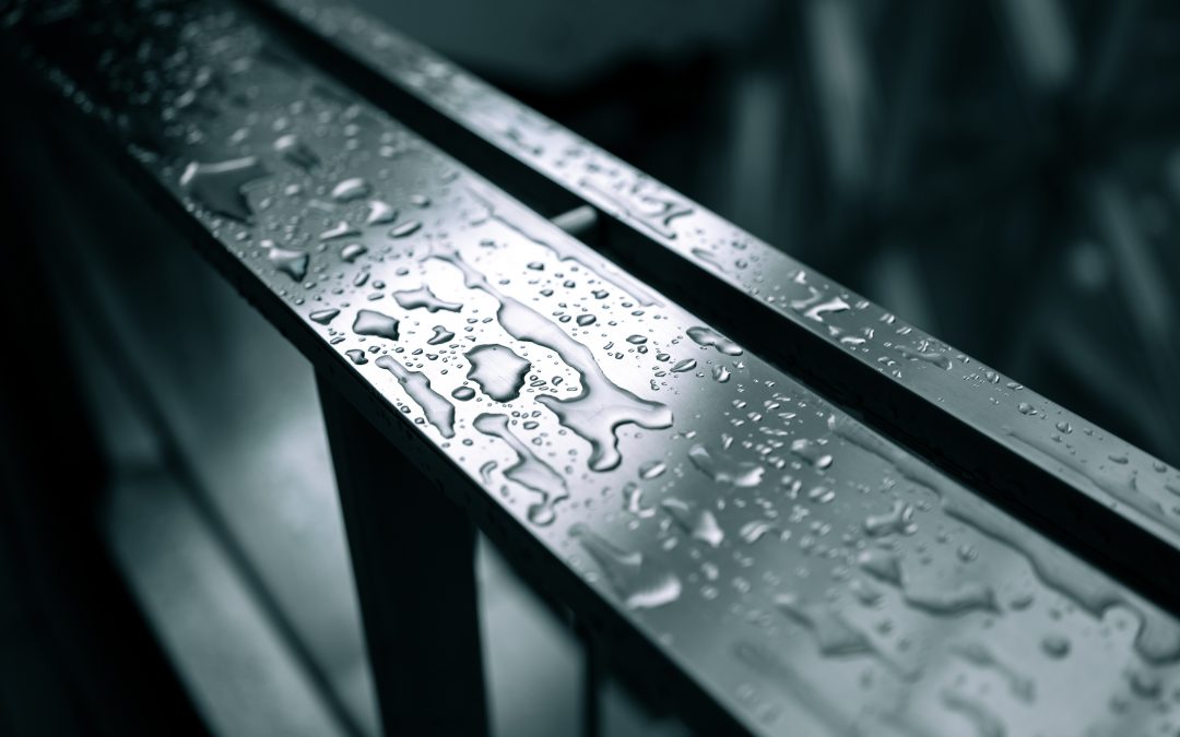 Prix d&rsquo;un garde-corps en aluminium pour une terrasse extérieure à Martigues