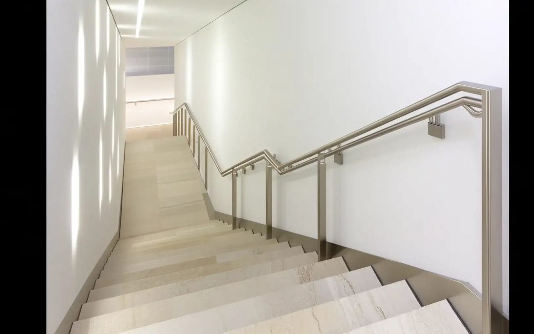 Devis gratuit pour création de rampe d&rsquo;escalier avec découpe laser à Martigues Bouches Du Rhône